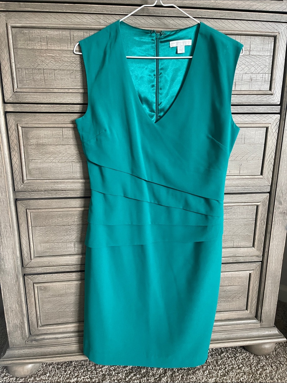 New York & Company Teal V-Neck Tiered Sheath Dress